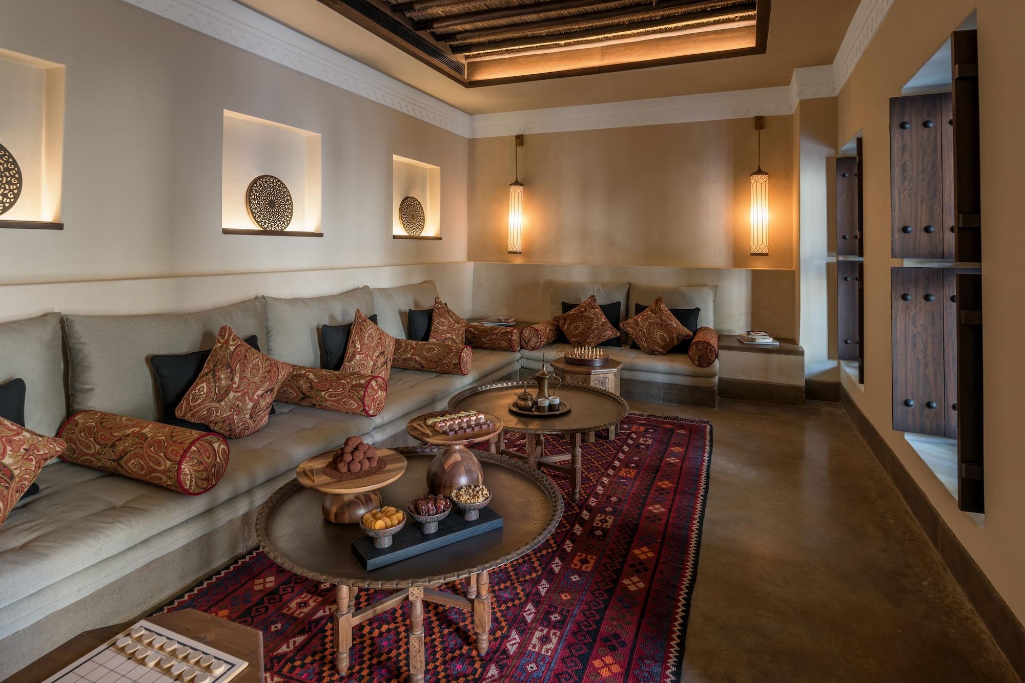 Hotel The Chedi Al Bait, Charjah Extérieur photo The Majlis