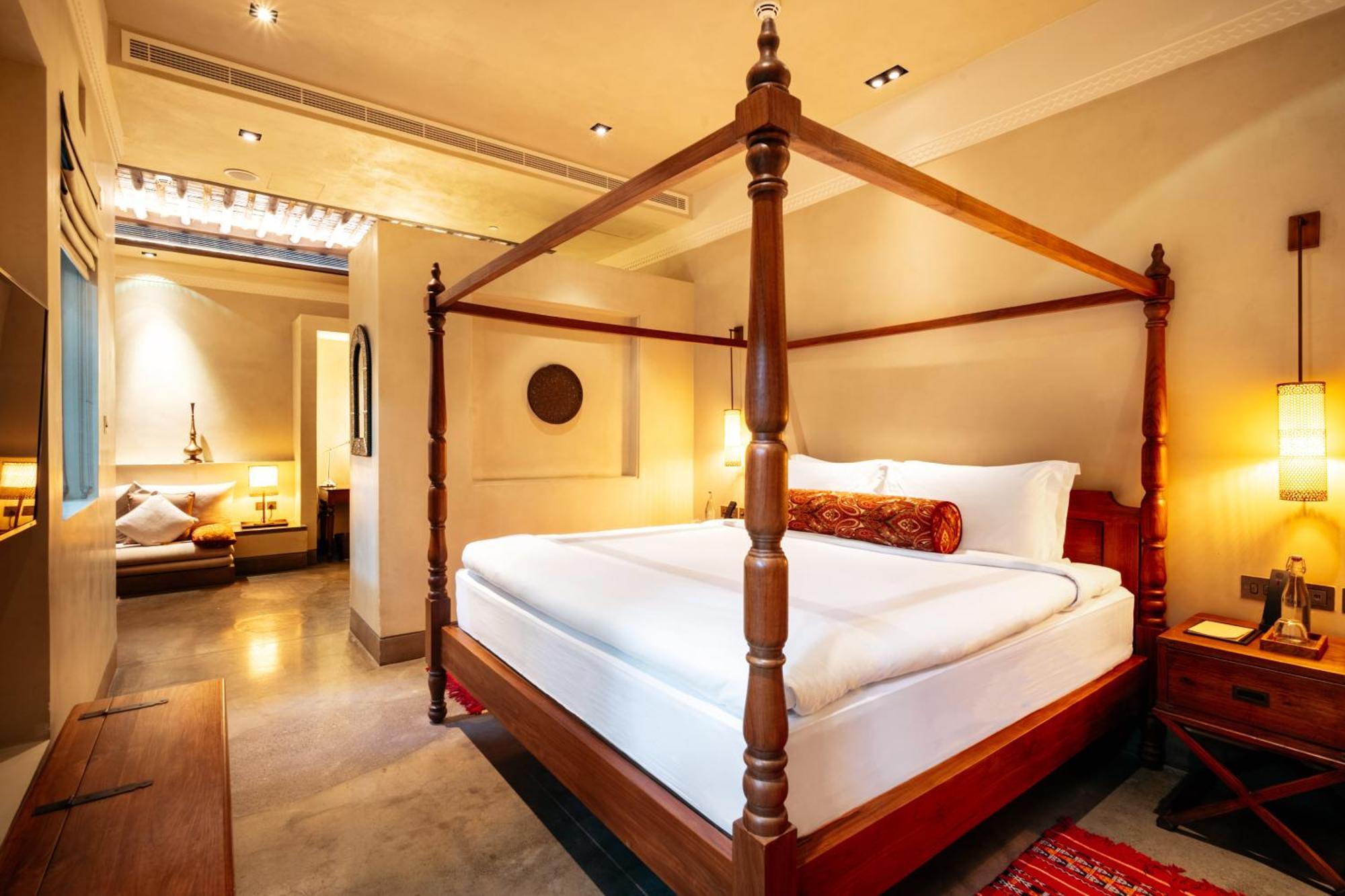Hotel The Chedi Al Bait, Charjah Extérieur photo A bedroom at the Taj Mahal Palace