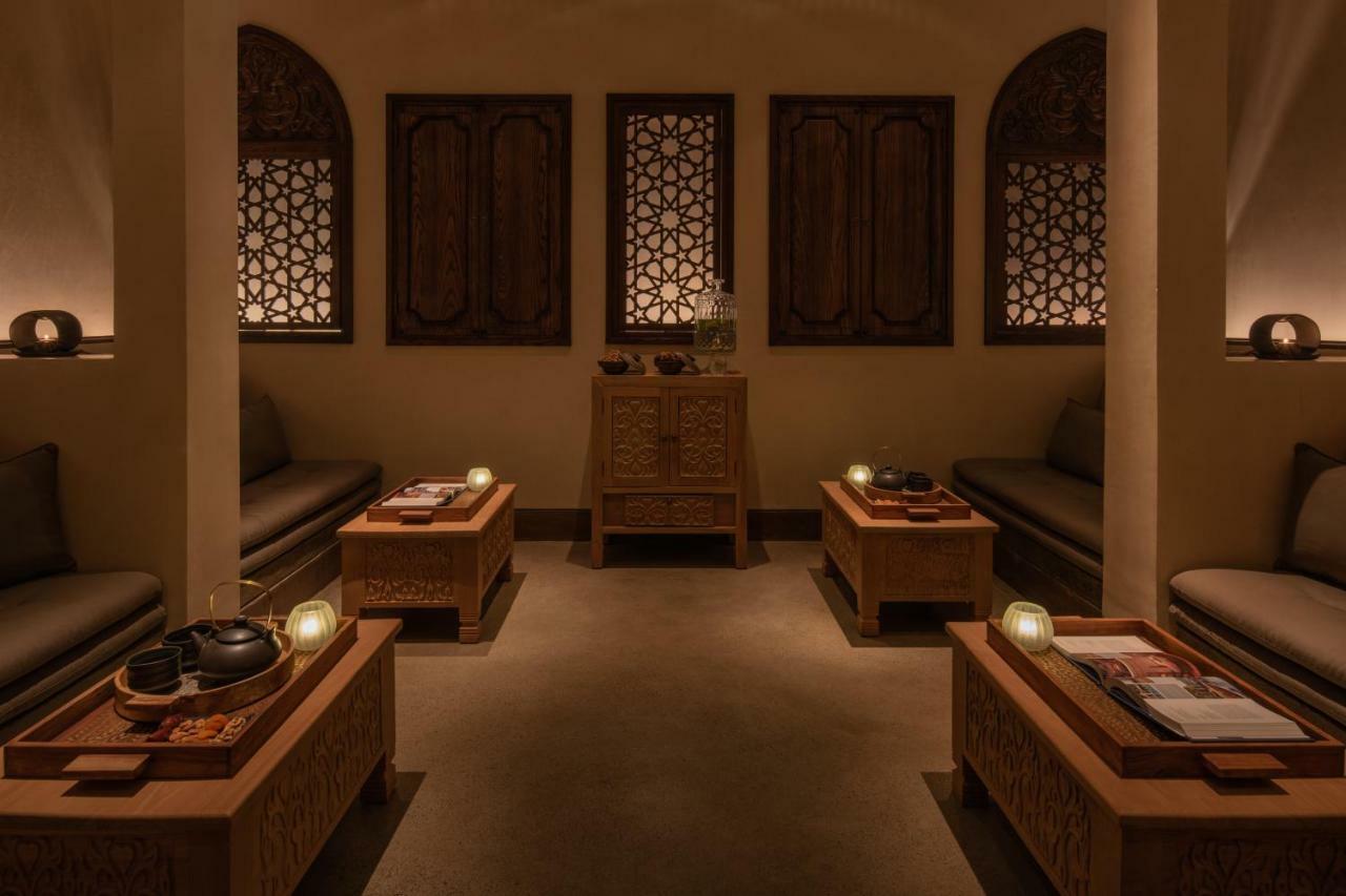Hotel The Chedi Al Bait, Charjah Extérieur photo The Royal Spa at The Royal Mirage