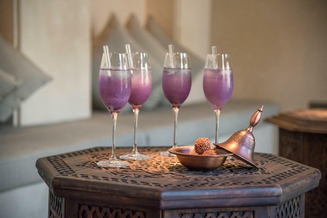 Hotel The Chedi Al Bait, Charjah Extérieur photo A Moroccan mint tea